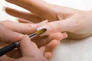 Как укреплять ногти акрилом: техника выполнения, особенности процедуры